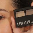Makijaż brwi cieniami Nanobrow Eyebrow Powder Kit